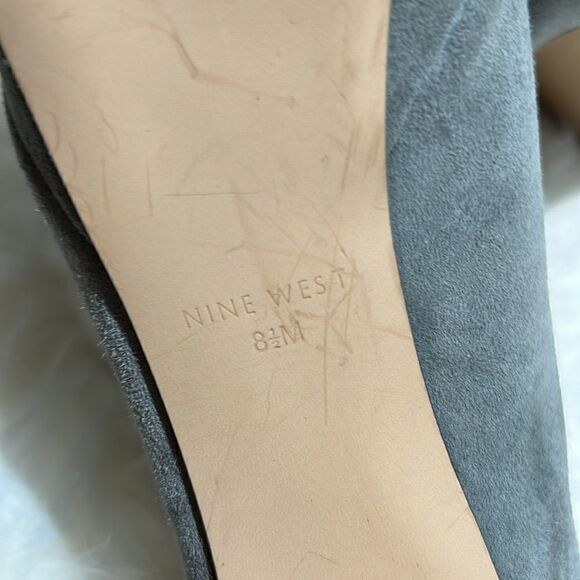 Nine West Grey Suede Vamp Peep Toe Booties Size 8.5.  B83 - Picture 9 of 9